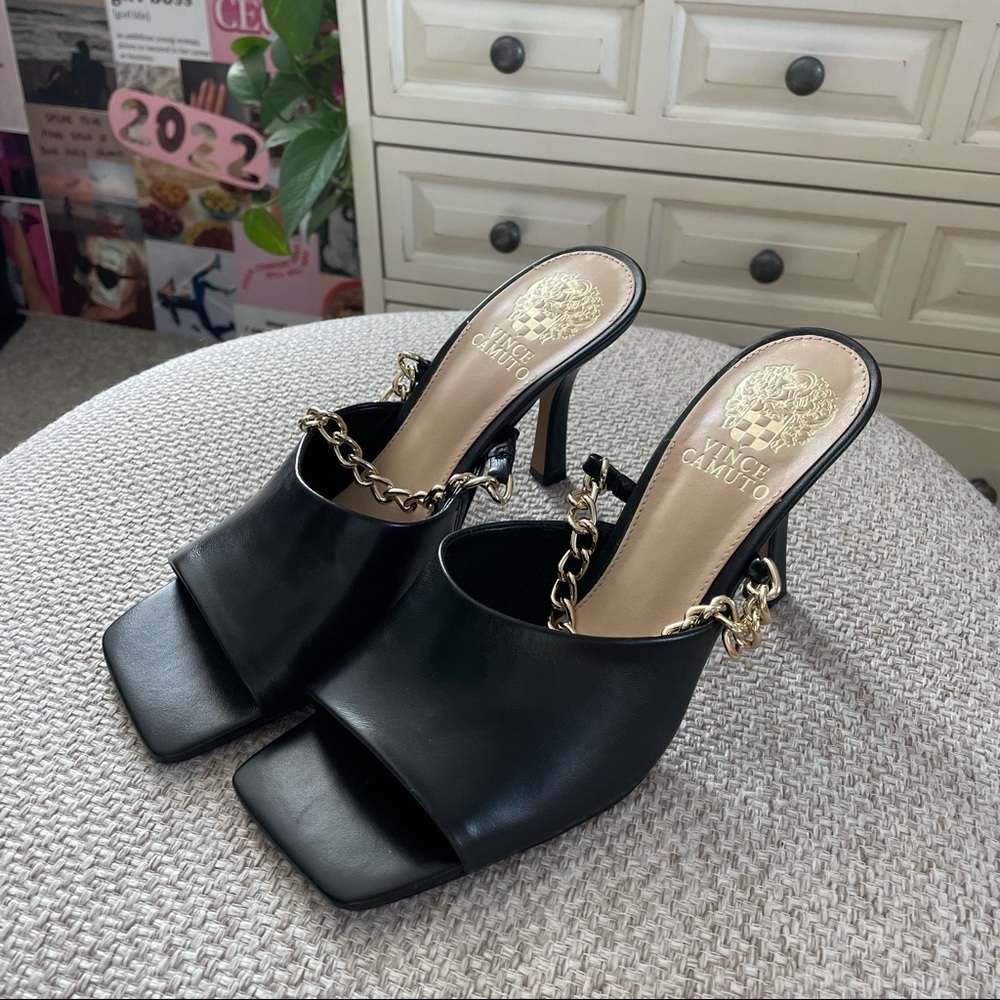Vince Camuto Black Kitten Heel
